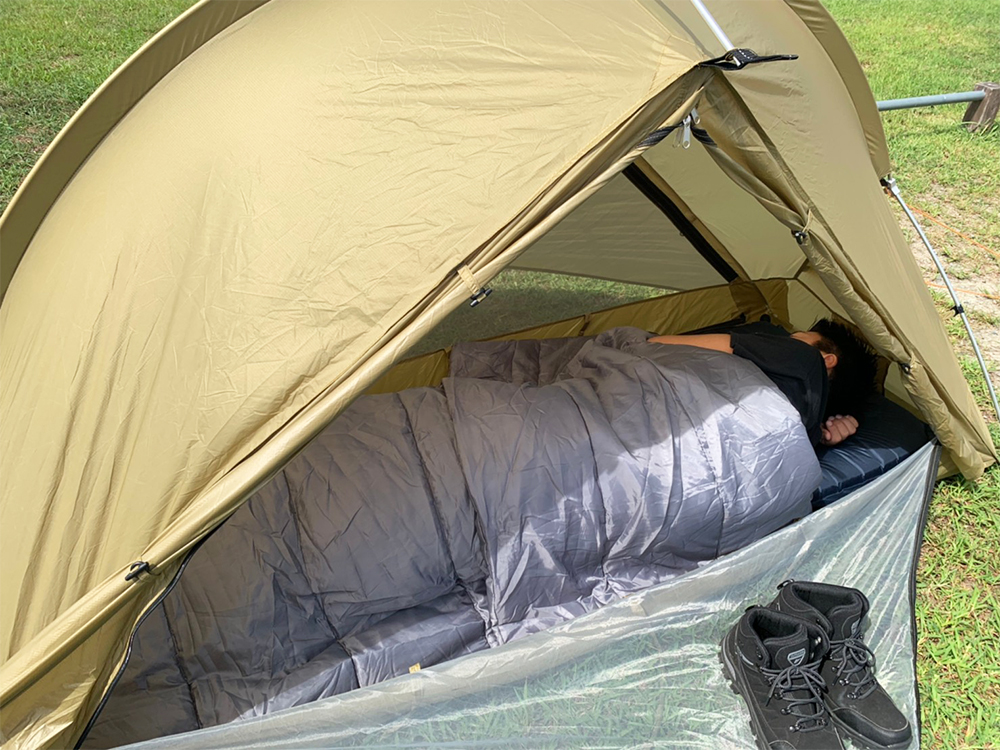 【オールインワンテント】テントと寝袋とキャンプマットが1つに。 設営簡単。どこでも広々空間！Solo TENT | FUTURE FOX